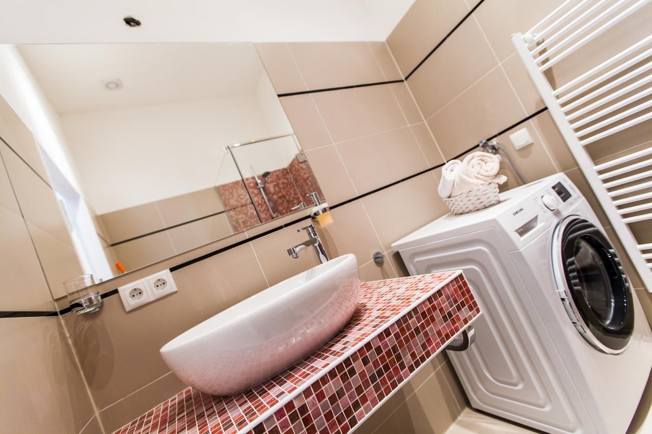Vienna Market Apartments & Free Parking Exterior photo